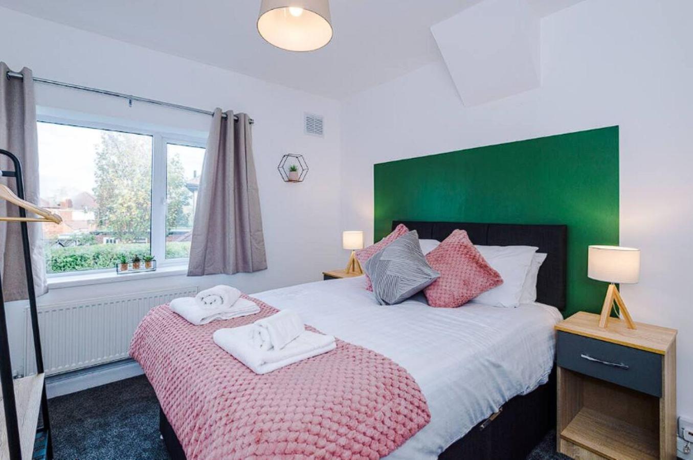 Charming And Modern 3br Steps Away From Center York