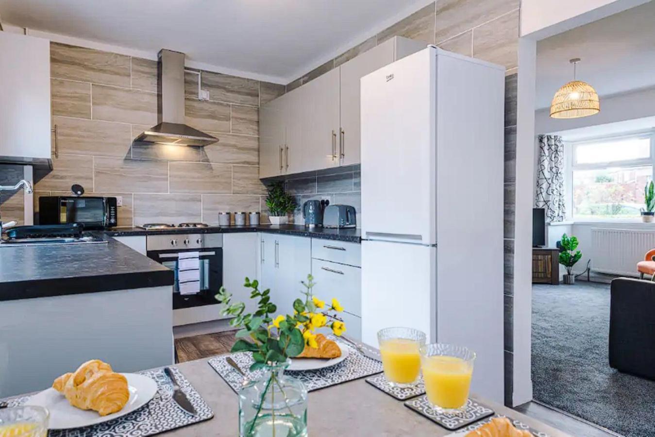 Charming And Modern 3br Steps Away From Center York